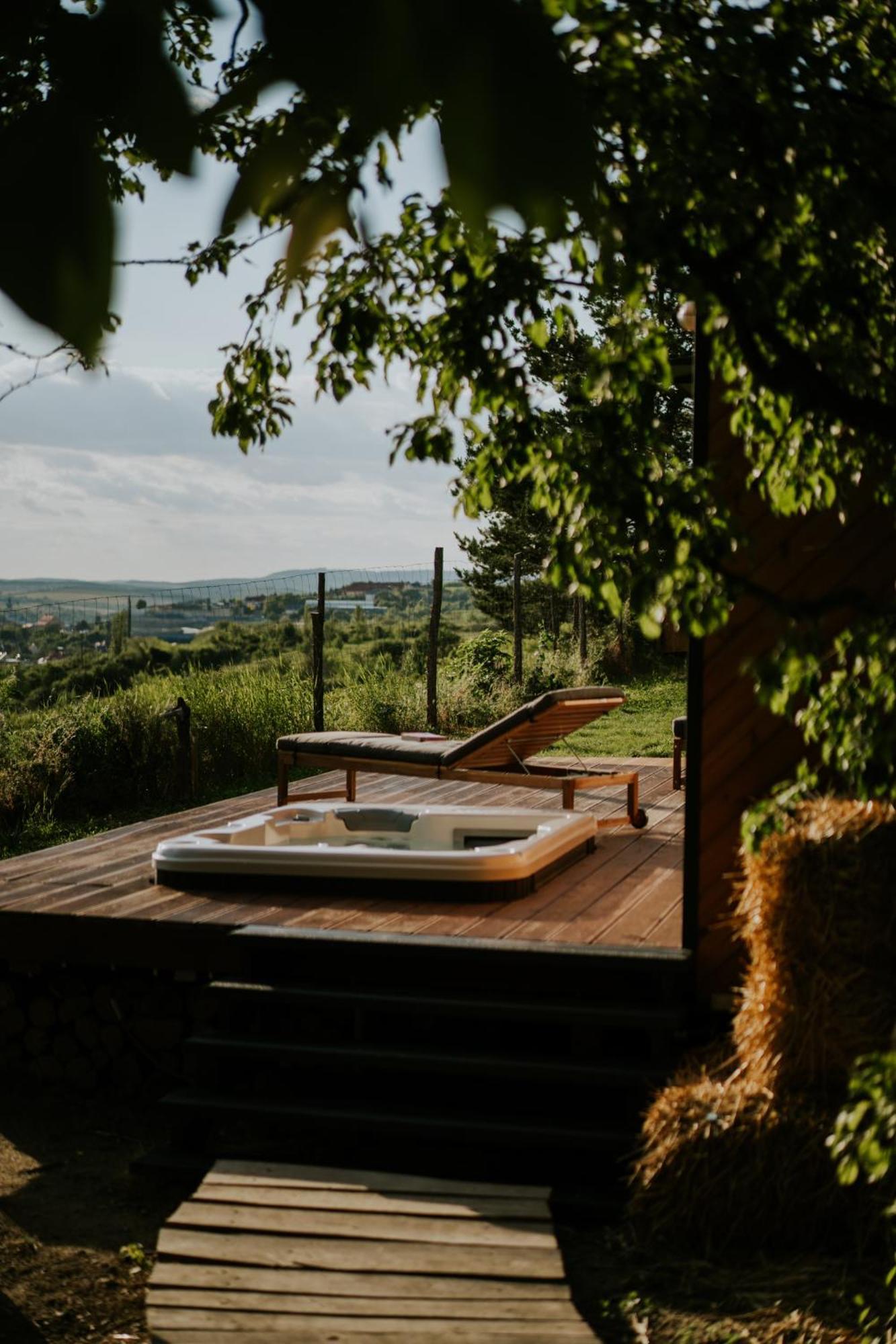 Feelmore Tiny House * Eger